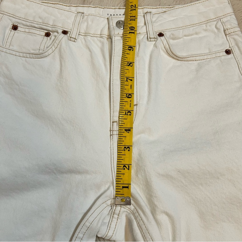 Top Shop | White High Rise Denim 5 pocket, beige stitching Mom Jean Size 28 - Picture 9 of 14